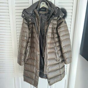 Andrew Marc - Womens Down Coat w/ Inner Bib and Fur Trim Hood (Forest; XL)